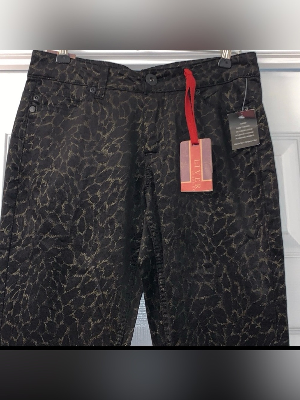 LIVERPOOL JEANS COMPANY SADIE’S STRAIGHT LEG animal print JEANS size 2 NWT